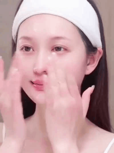 Lingzhi Anti-wrinkle Rejuvenating Water💦